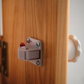 A magnetic door safety lock